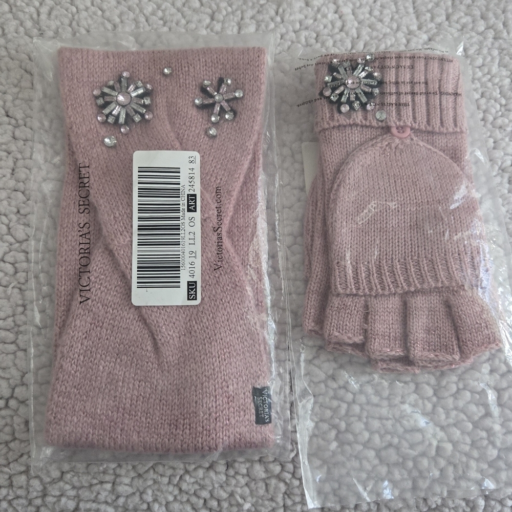 NEW IN PACKAGE!! VICTORIAS SECRET CRYSTAL SNOWFLAKE EMBELISHED HEADWRAP & GLOVES